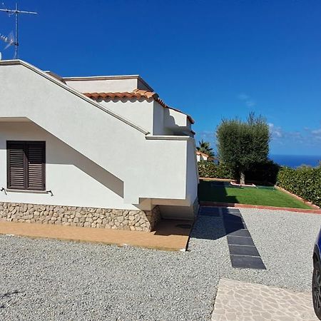Villa Nove - Residence Dei Fiori แซมโบรเน ภายนอก รูปภาพ