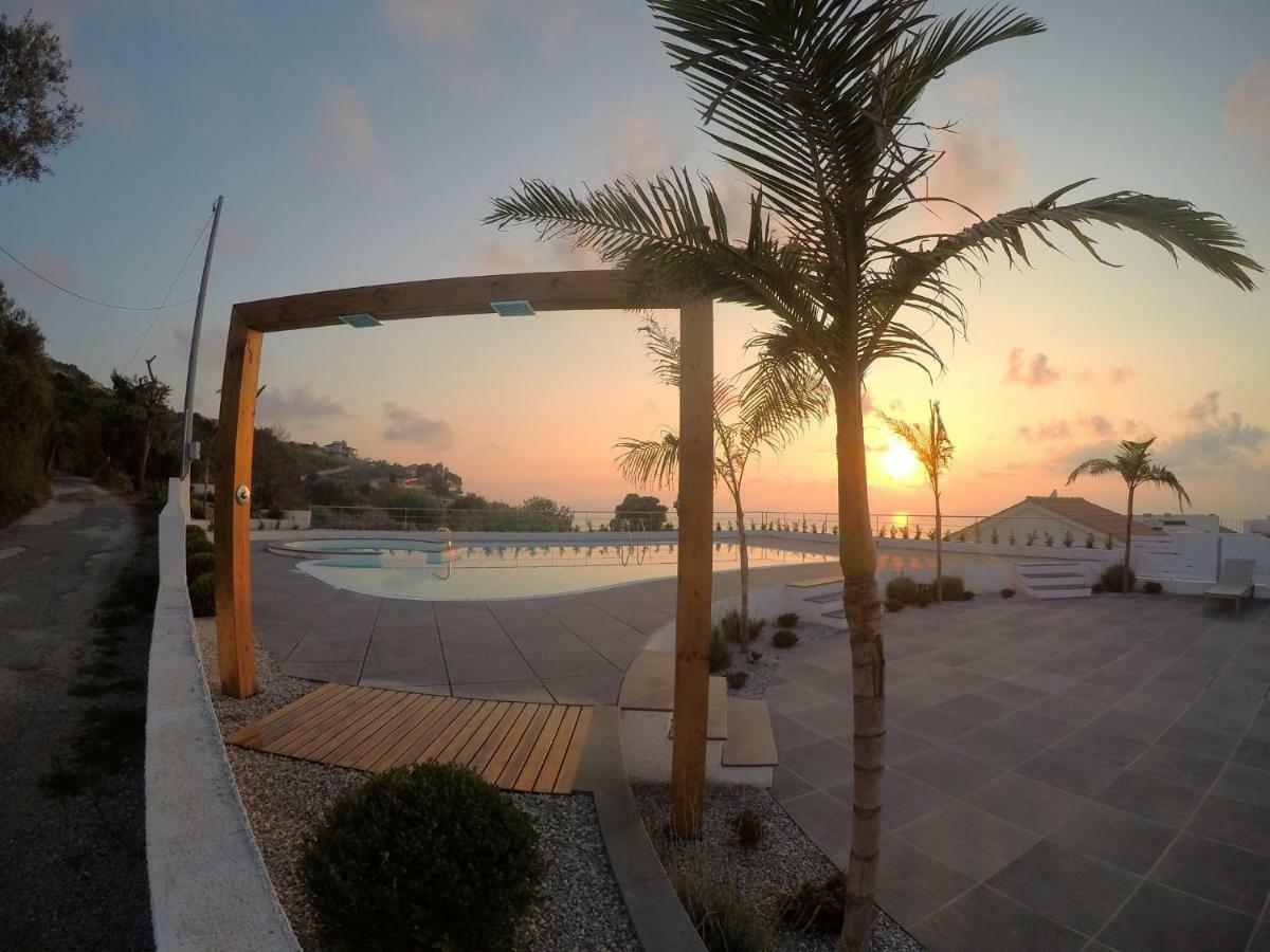 Villa Nove - Residence Dei Fiori แซมโบรเน ภายนอก รูปภาพ